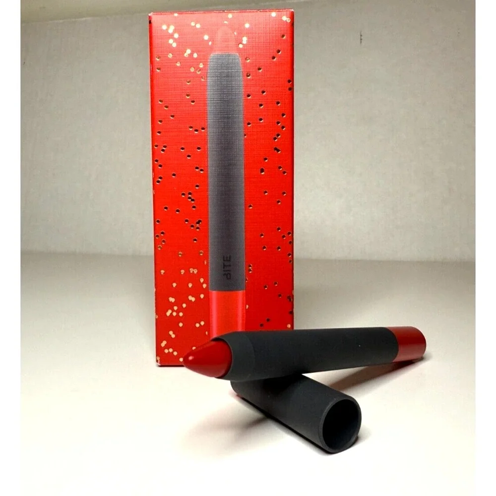 Bite Beauty Lipstick Lip Pencil Liner High Pigment Red Pomegranate + Resveratrol